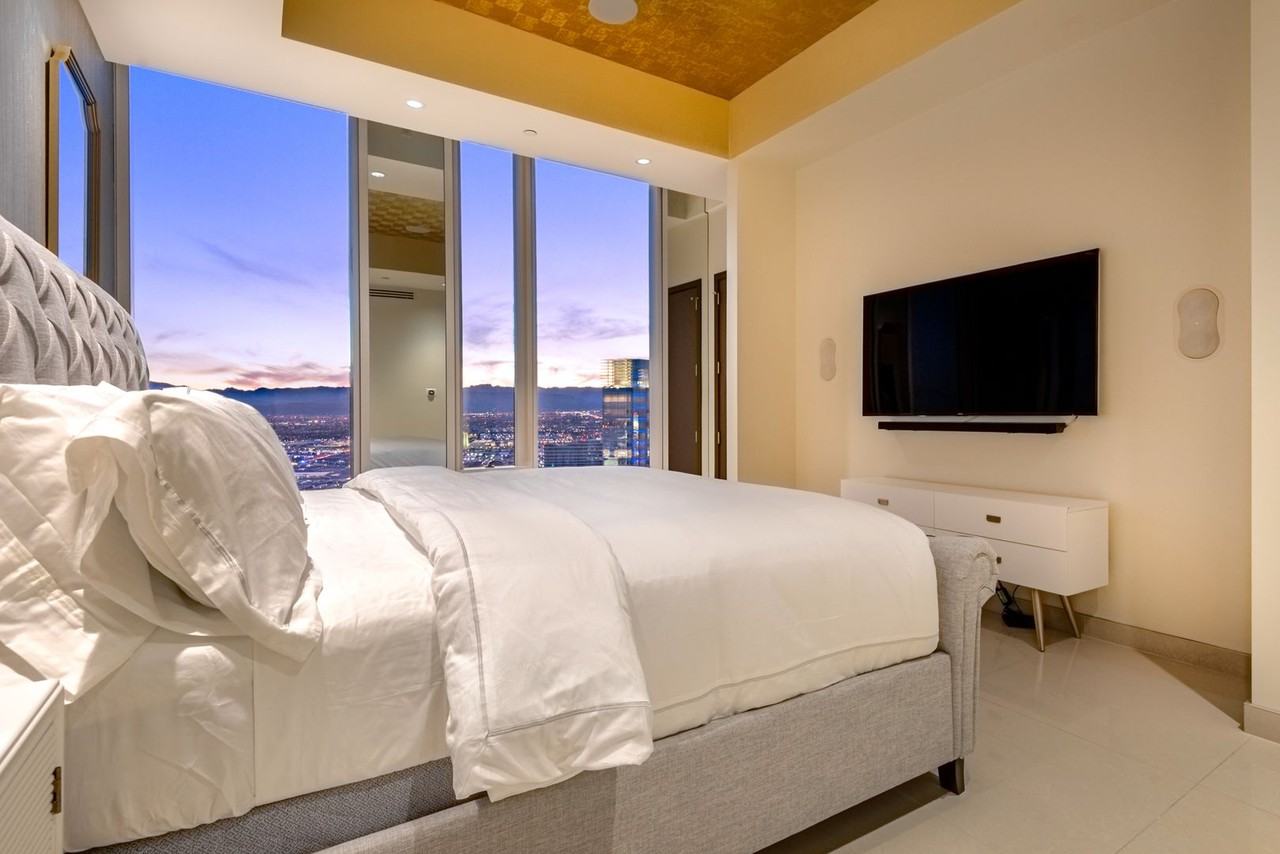 3750 Las Vegas Blvd S #4707 - Photo 4 of 31