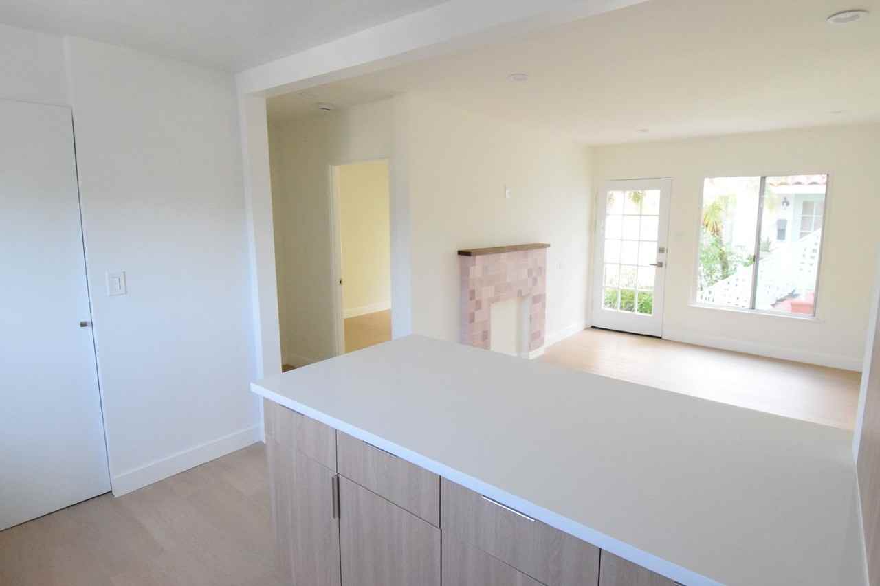 GRANT, 818 - Photo 6 of 23