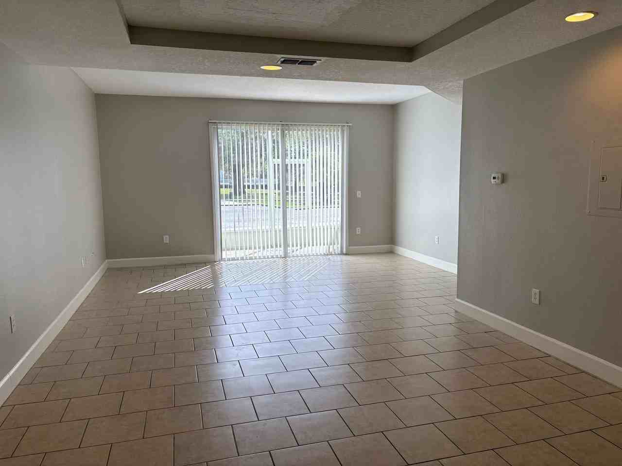 609 Cornerstone Dr - Photo 7 of 26