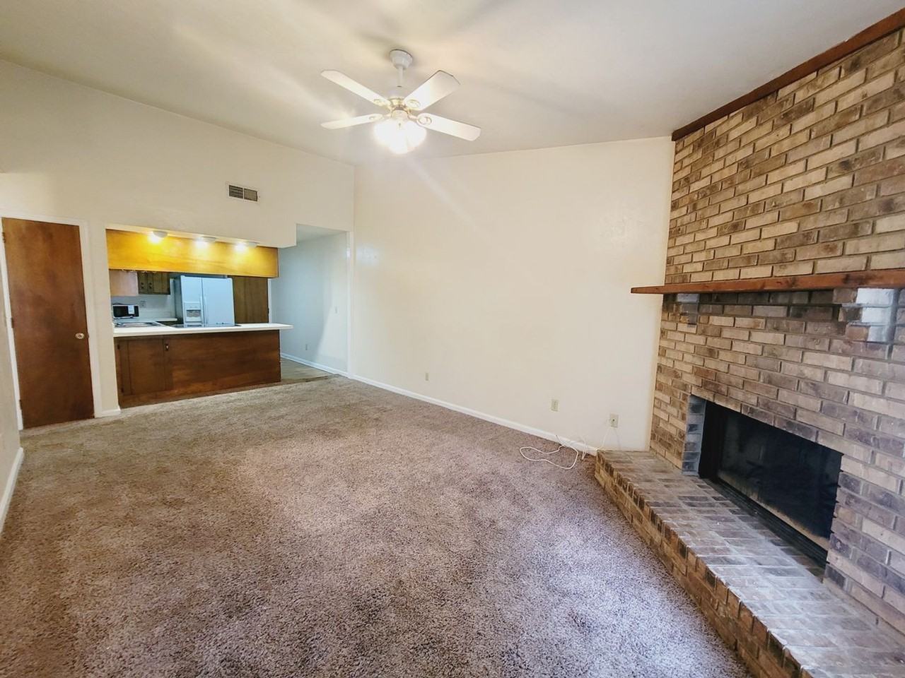 2833 Botany Pl - Photo 2 of 26