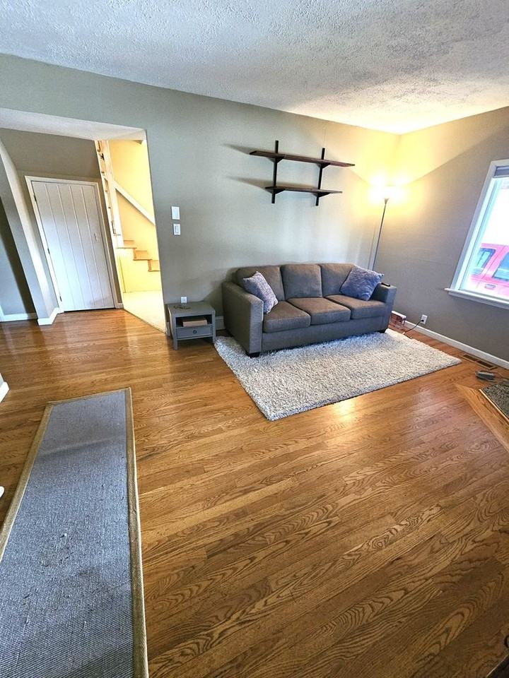 1701 30th St - Photo 7 of 15