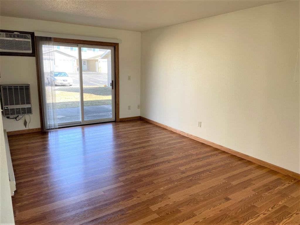 619 Mchugh Rd Apt 8 - Photo 2 of 8