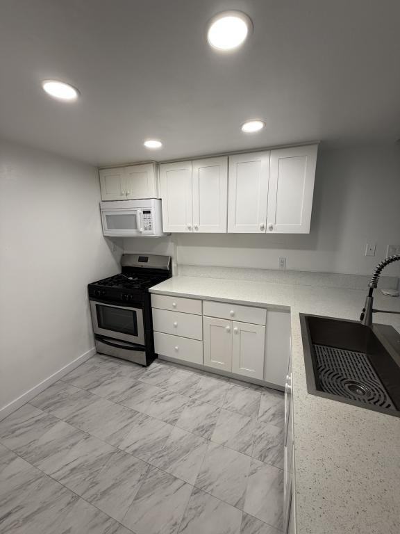 7792 15th St - Photo 6 of 13