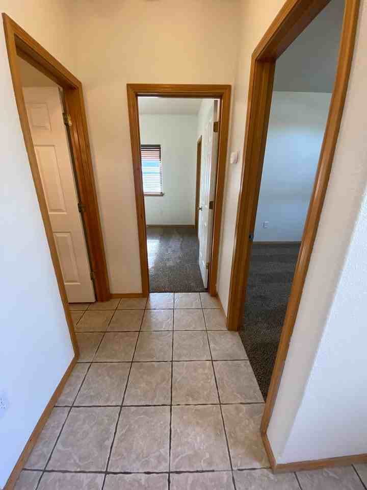 325 W Northshore Dr - Photo 5 of 26