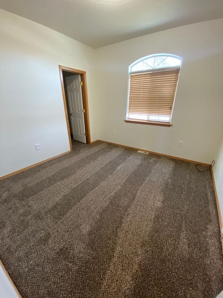 325 W Northshore Dr - Photo 6 of 26