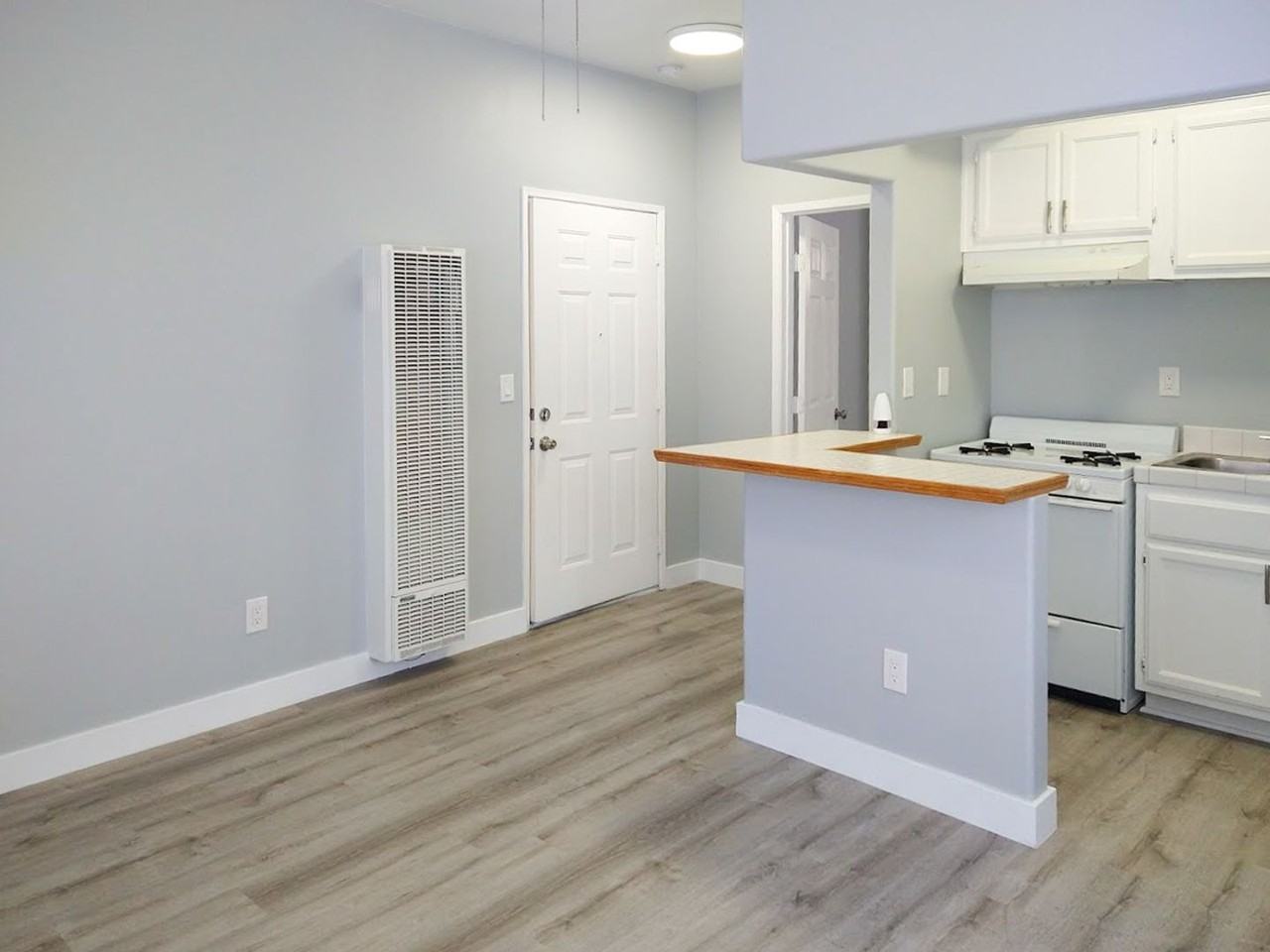 630 W Sepulveda St Los Angeles, CA 90731 - Photo 3 of 12