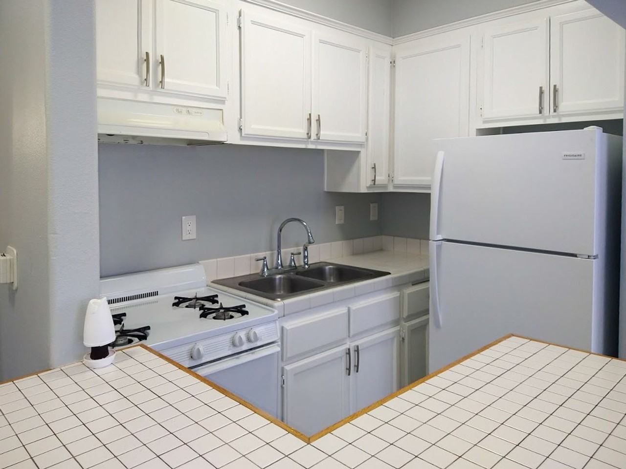 630 W Sepulveda St Los Angeles, CA 90731 - Photo 5 of 12