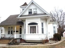 featured image of 312 S Fillmore St