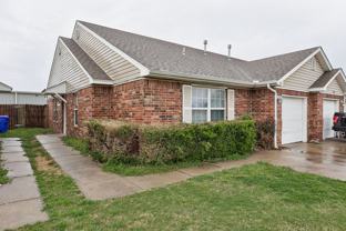 1318 Commerce Dr Duplex - Photo 1 of 1