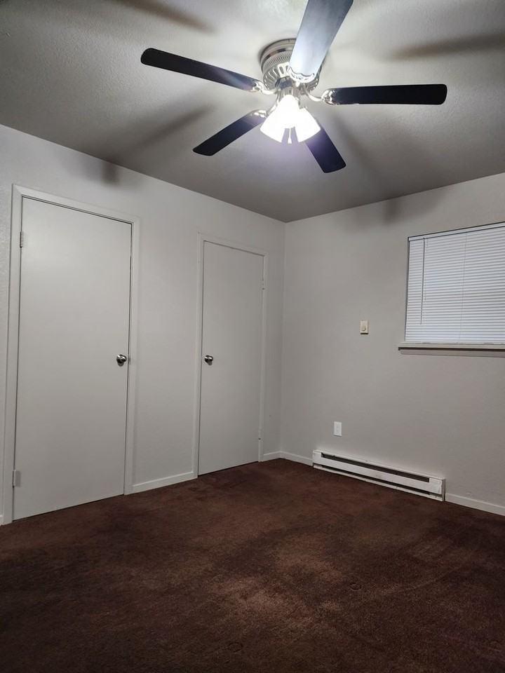 Pinnacle Rock Residences - Photo 4 of 9