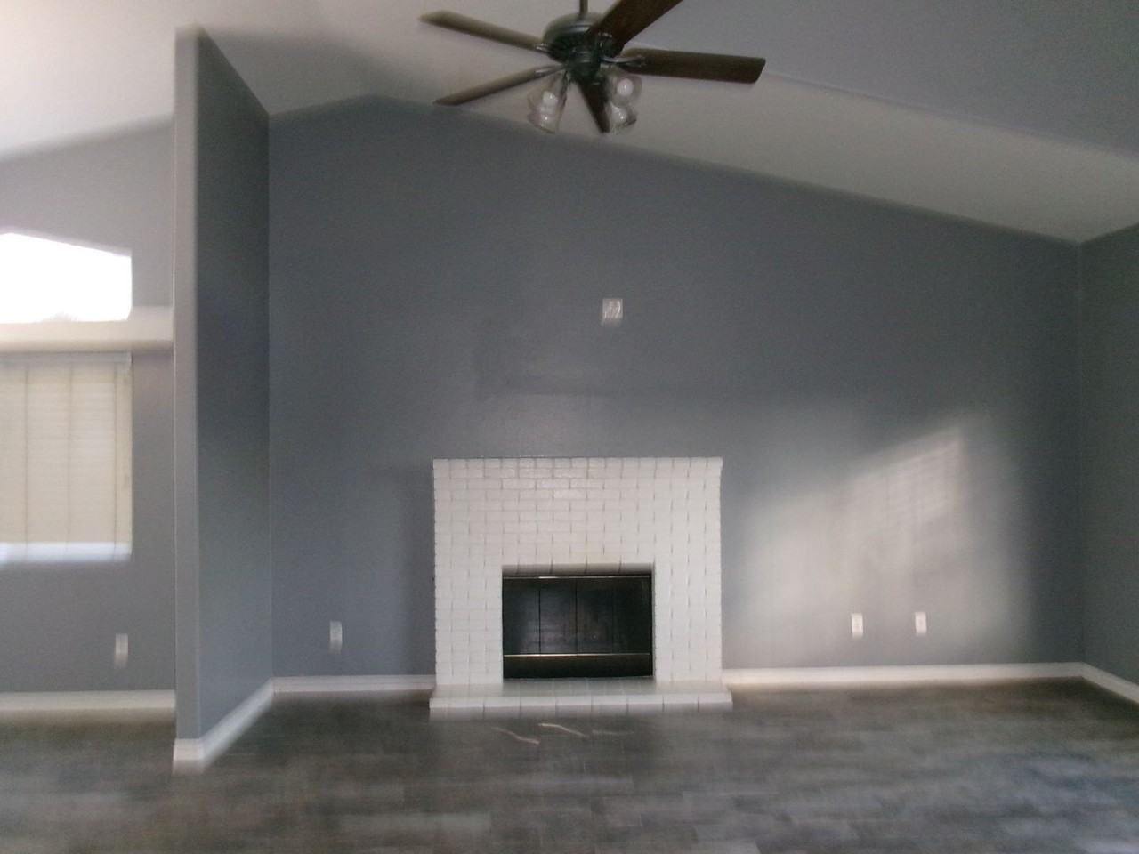 12506 Andes Ave - Photo 2 of 14