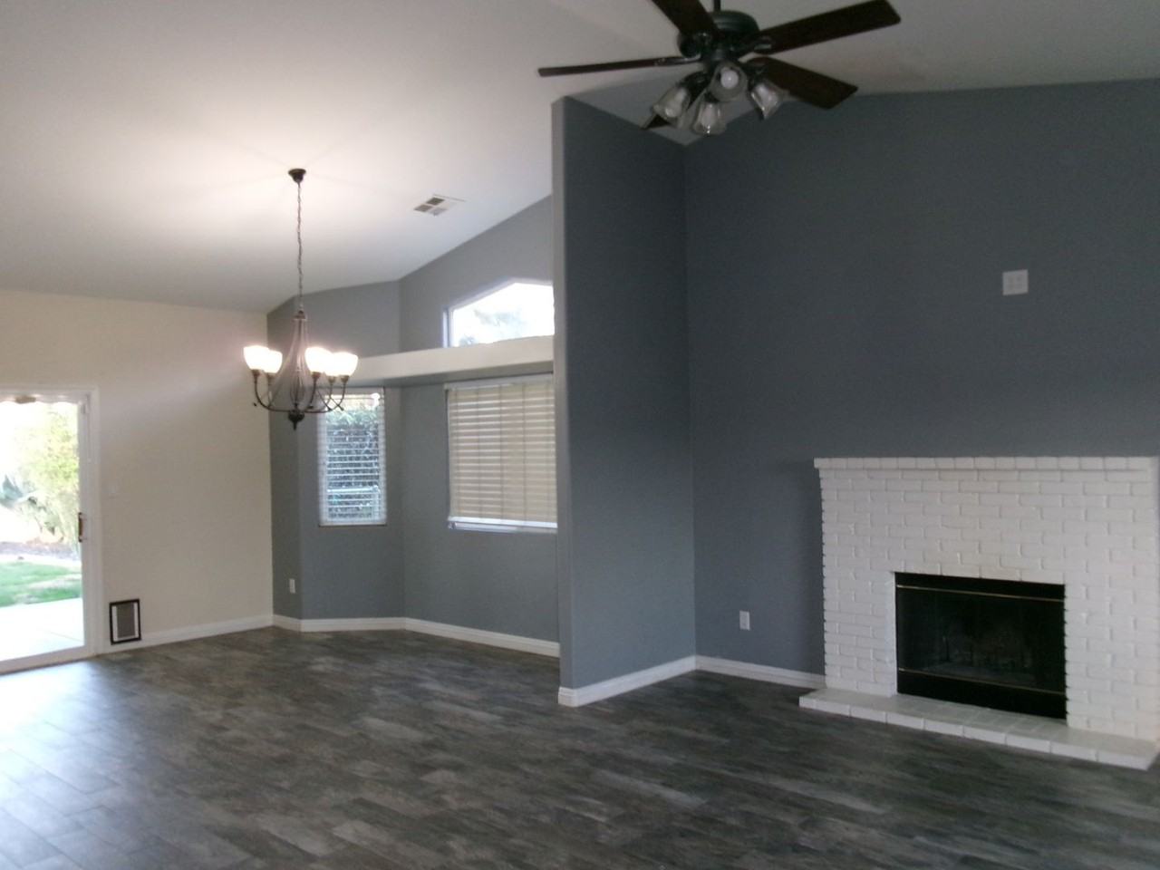 12506 Andes Ave - Photo 3 of 14