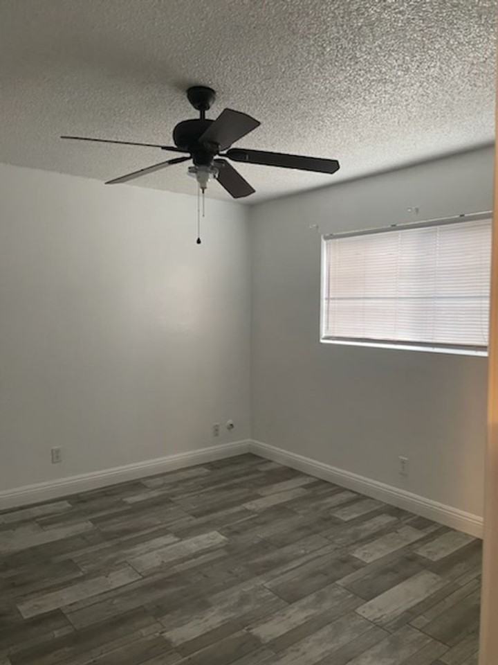 5407 Sara Jane St - Photo 7 of 15