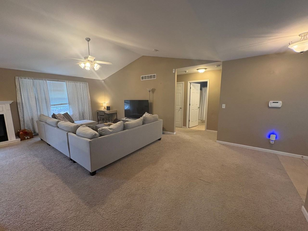 525 Harland Dr - Photo 6 of 19