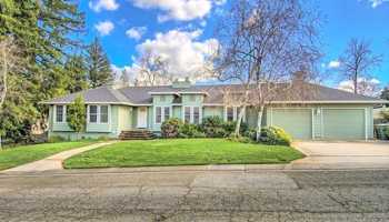 featured image of 541 River Oaks Dr