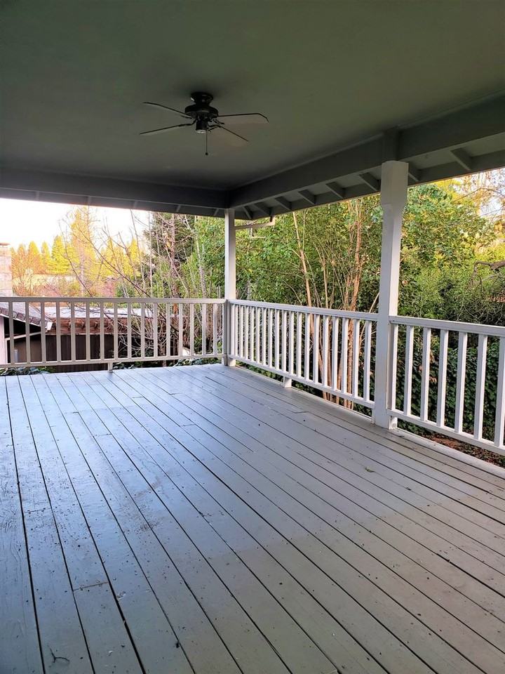 541 River Oaks Dr - Photo 2 of 30