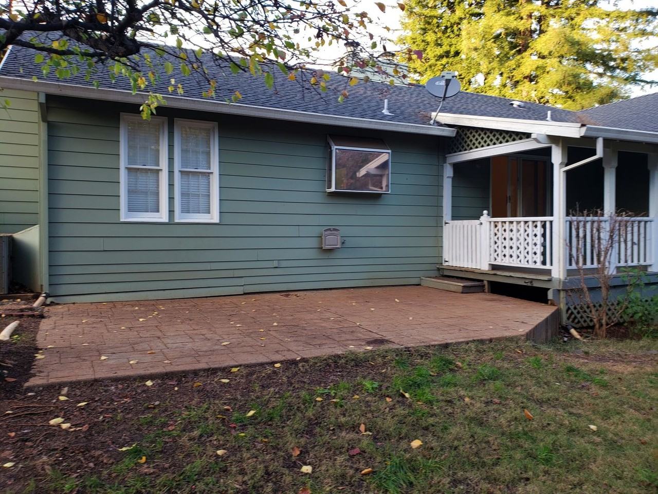 541 River Oaks Dr - Photo 3 of 30