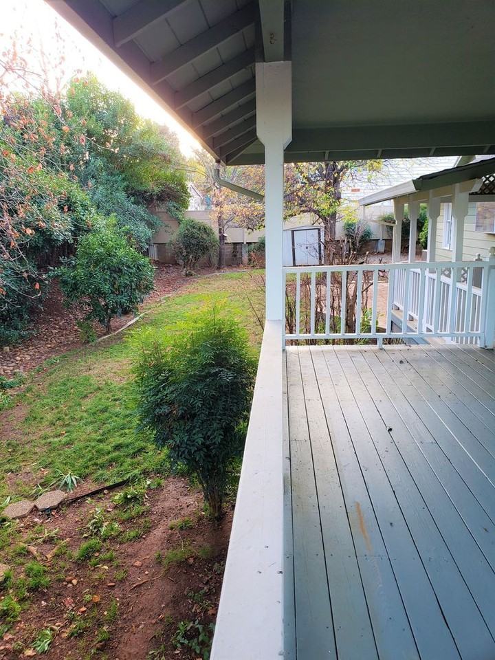 541 River Oaks Dr - Photo 4 of 30