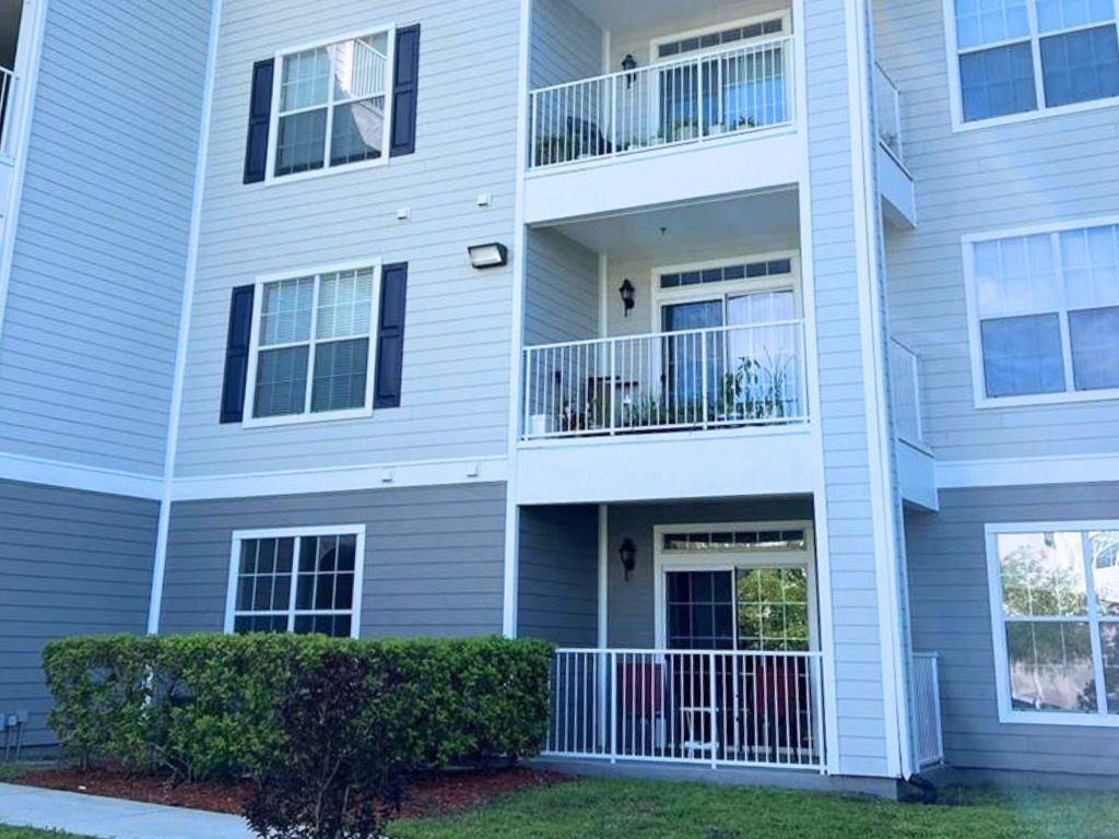 3177 Feltrim Pl #1 - Photo 6 of 15