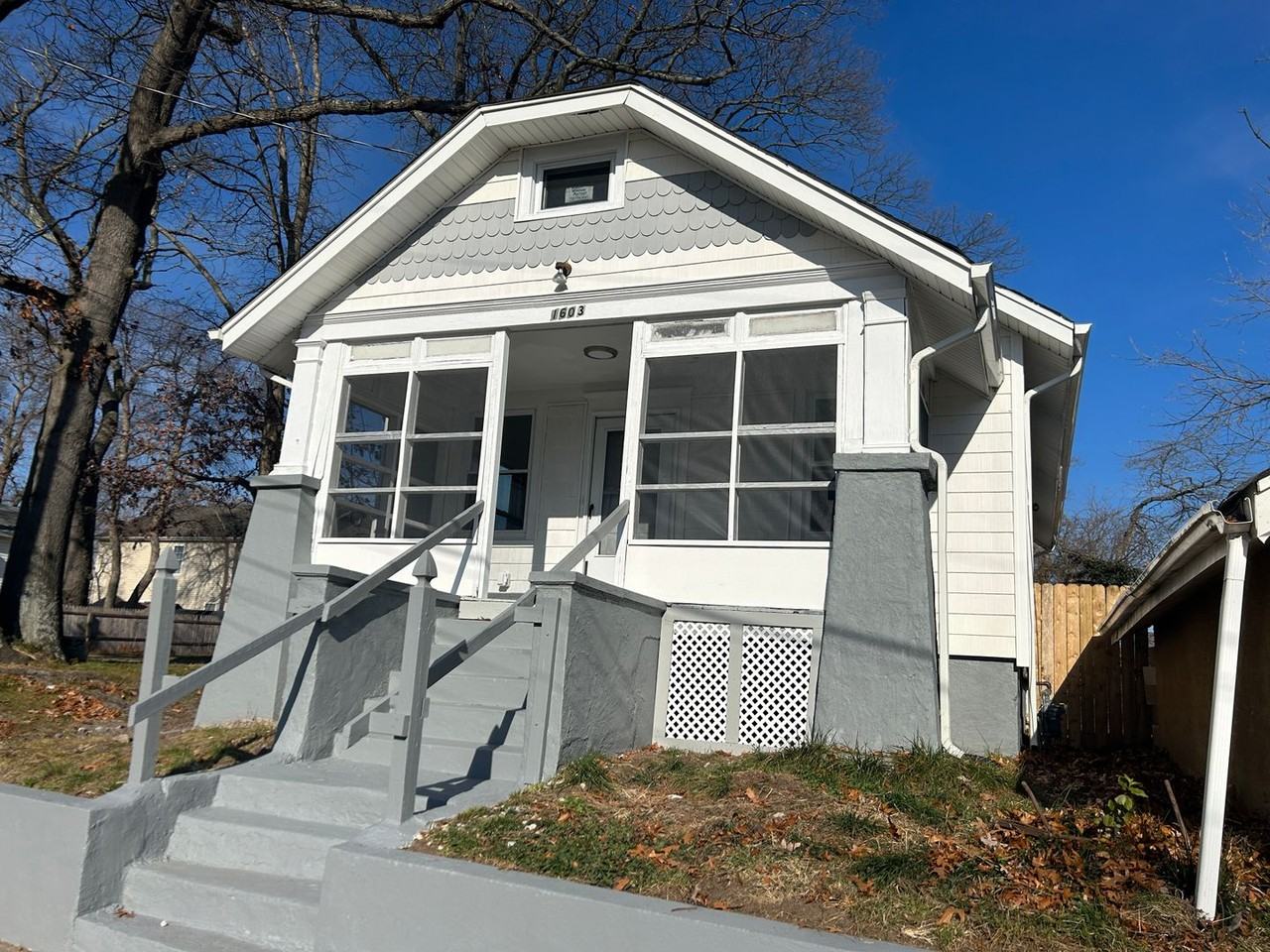 1603 Summerfield Ave - Photo 2 of 34