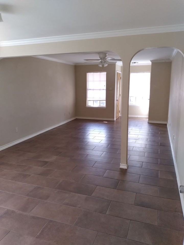 918 918 Saint Bernard Almond - Photo 3 of 17