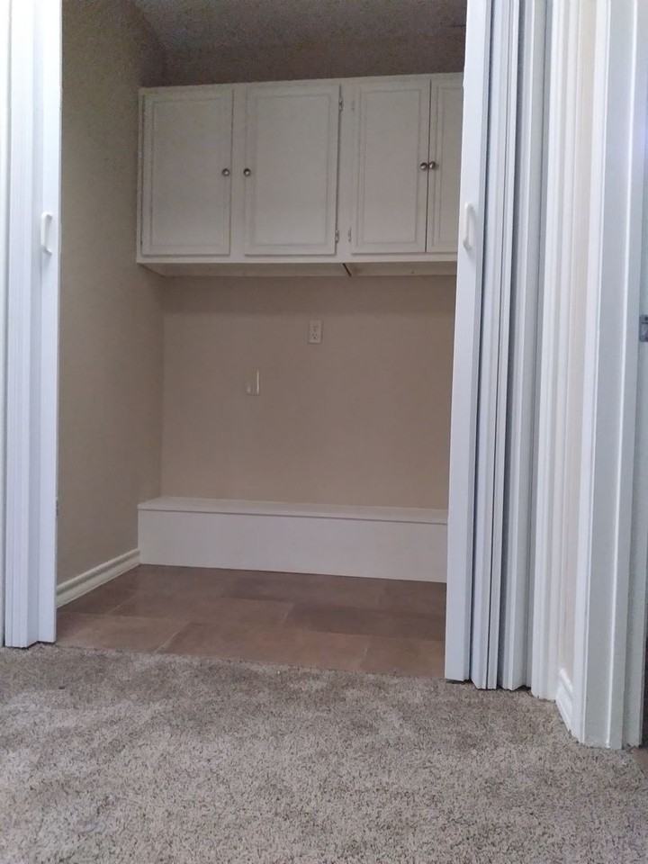 918 918 Saint Bernard Almond - Photo 7 of 17