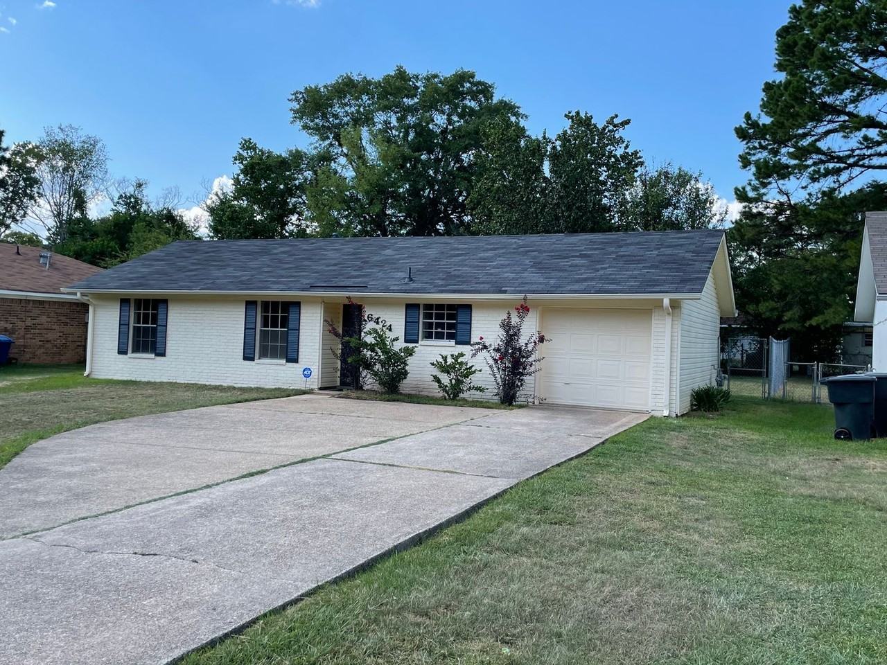 6424 Jefferson Paige Rd - Photo 2 of 11