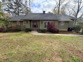 2124 Northwood Cir - Photo 1 of 1