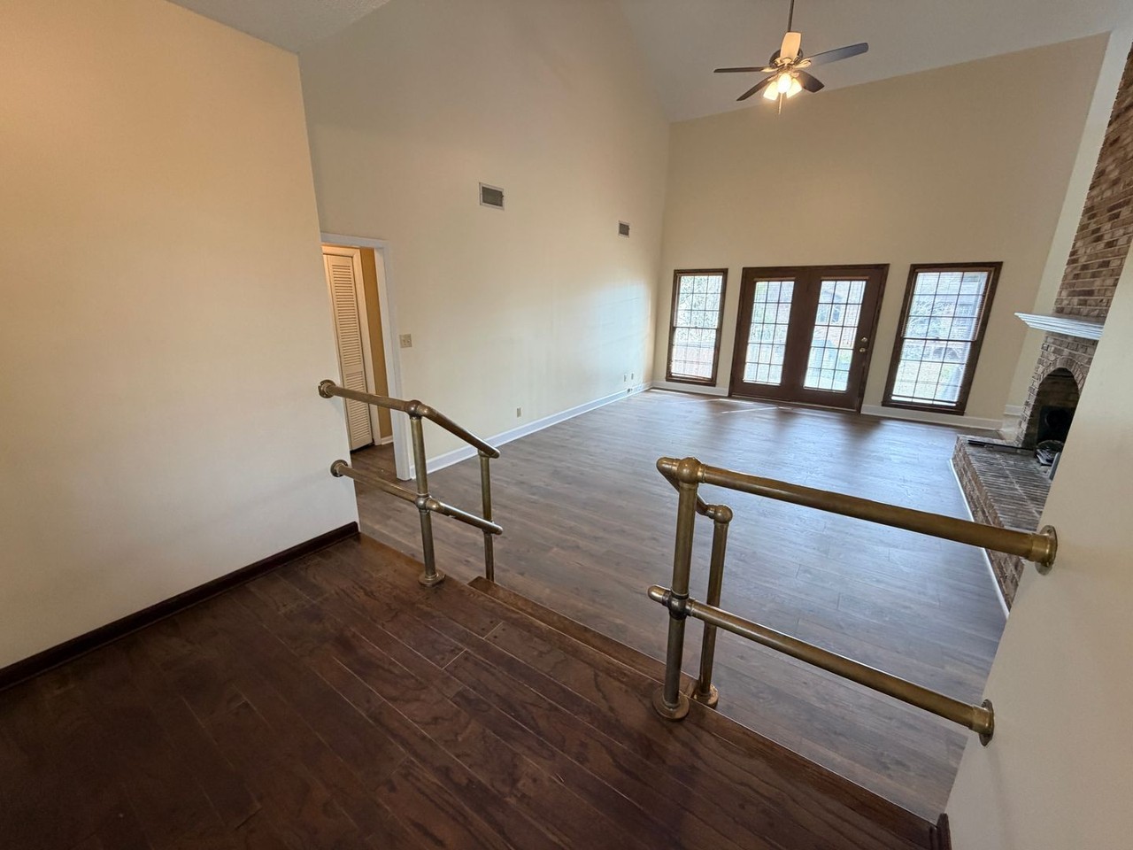 2124 Northwood Cir - Photo 5 of 50