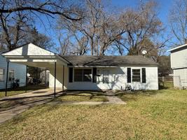 featured image of 2786 Marquette St