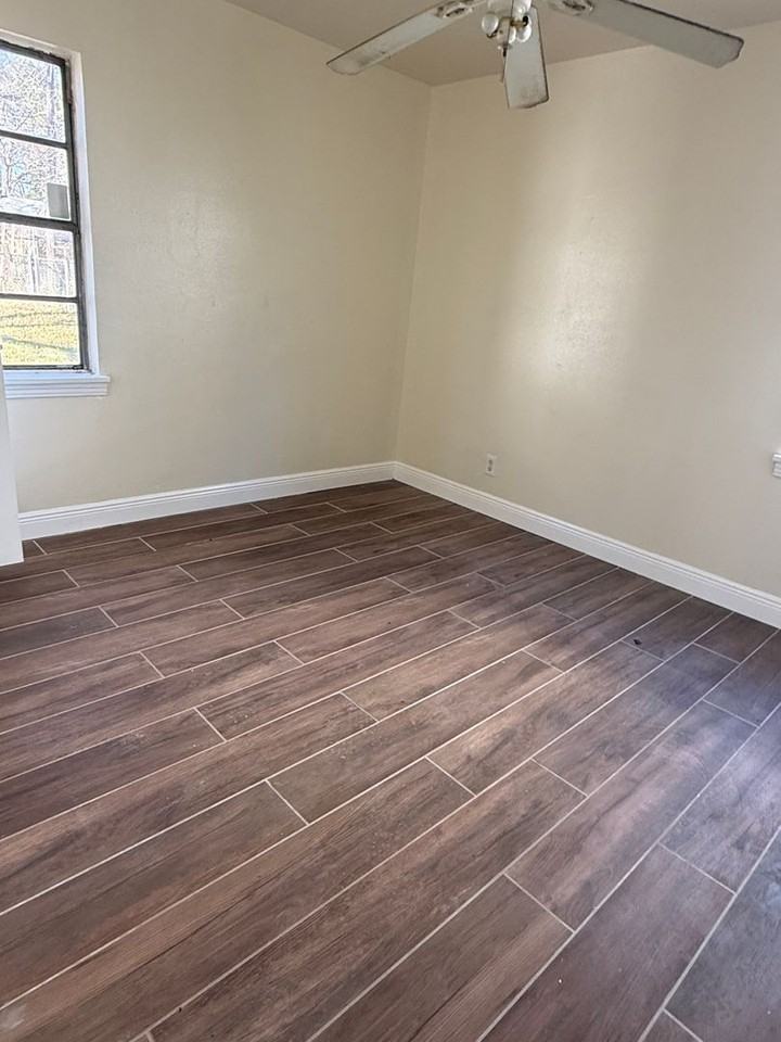 2786 Marquette St - Photo 5 of 6