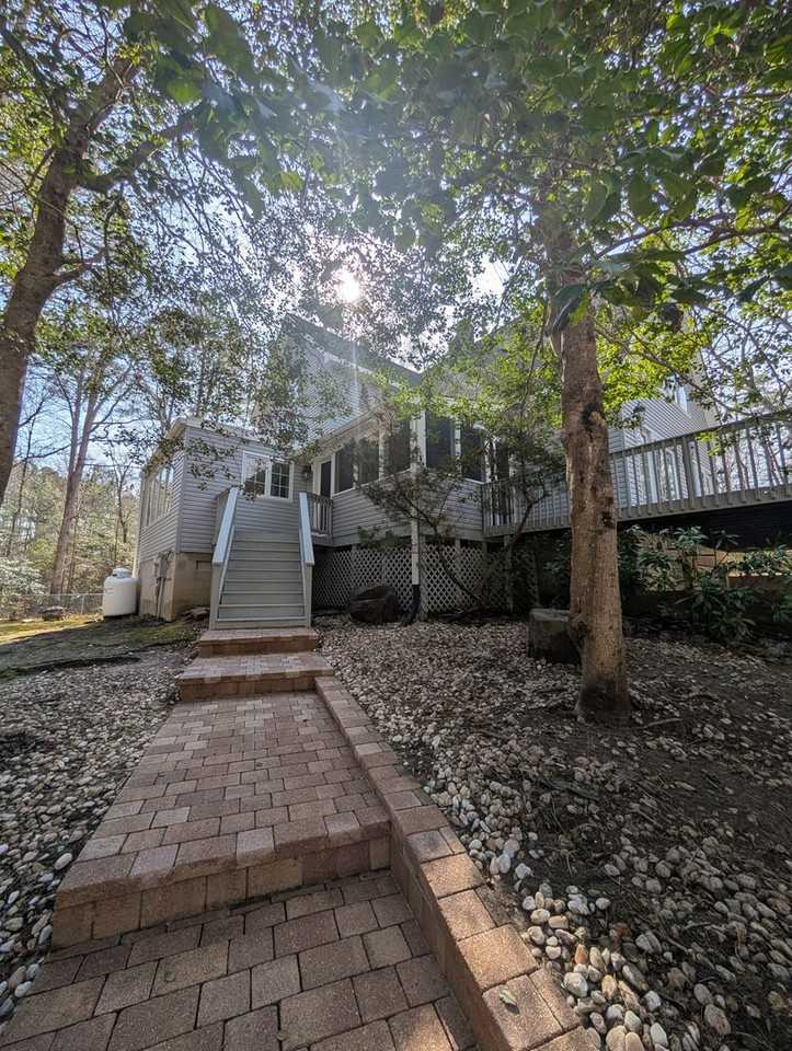 8522 Croaker Rd - Photo 6 of 20