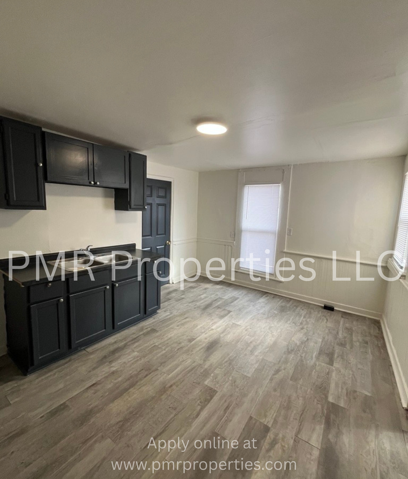 2100 Ohio St - Photo 4 of 17