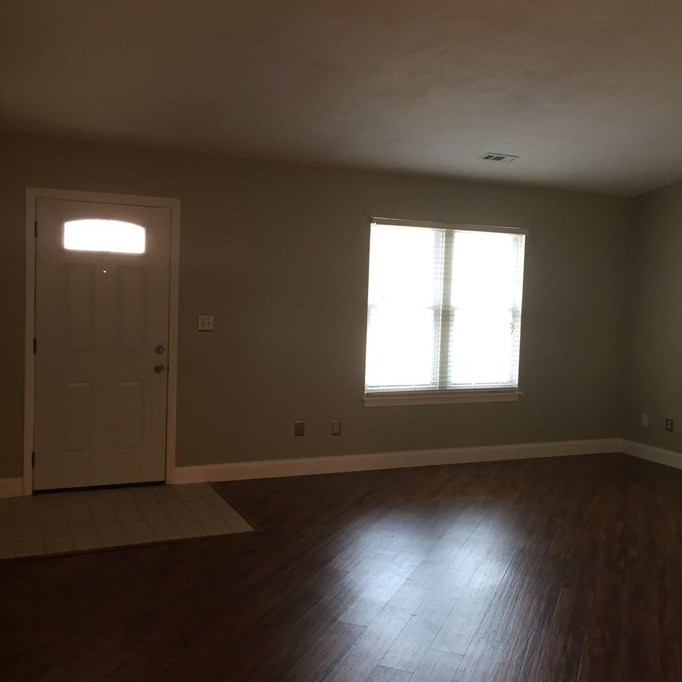 461 Peregrine St - Photo 2 of 20