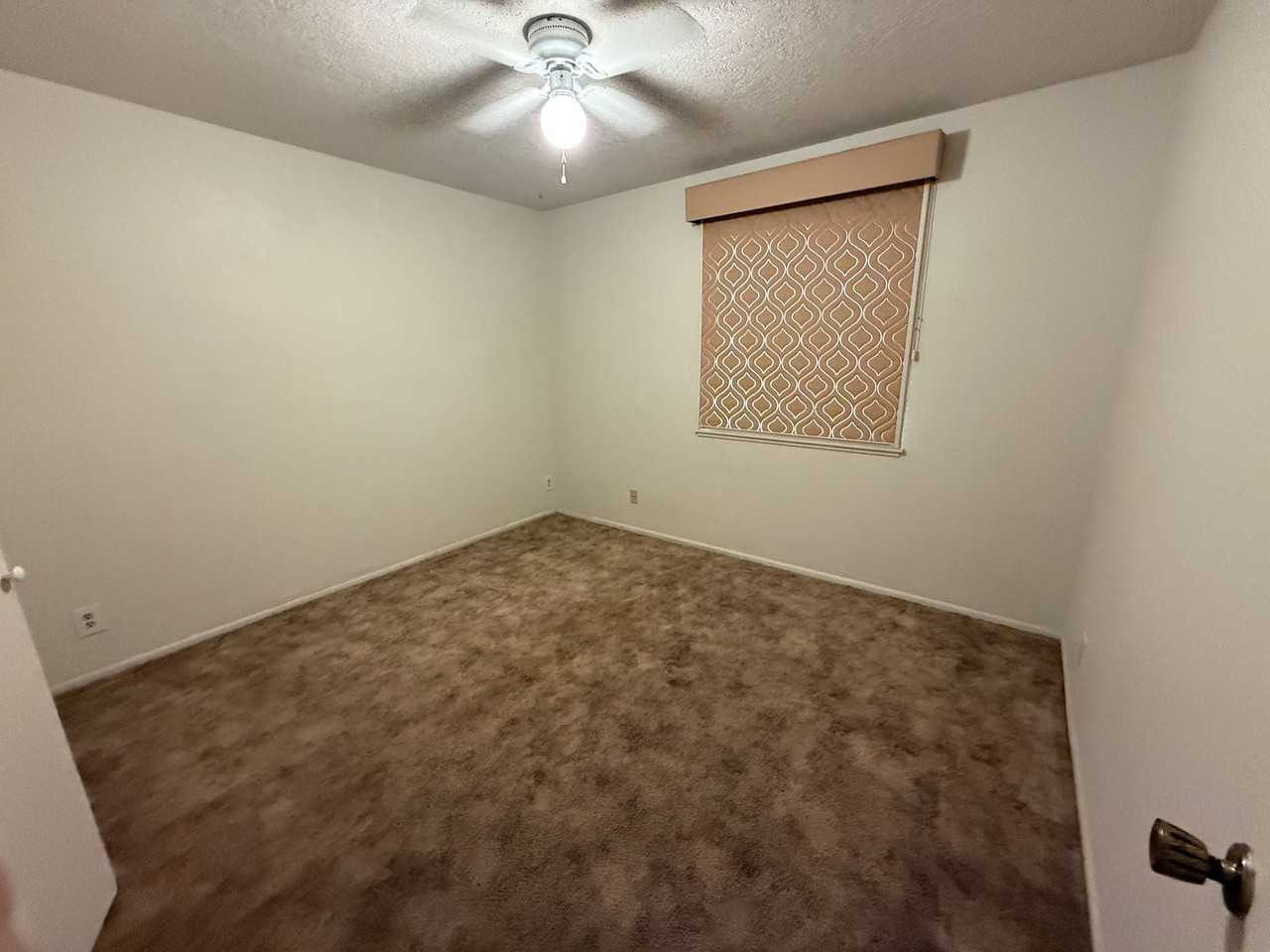 501 Circulo Floretta Nw - Photo 6 of 13