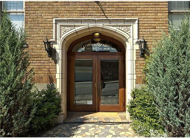 4235 Brooklyn Ave Ne #201 - Photo 2 of 13