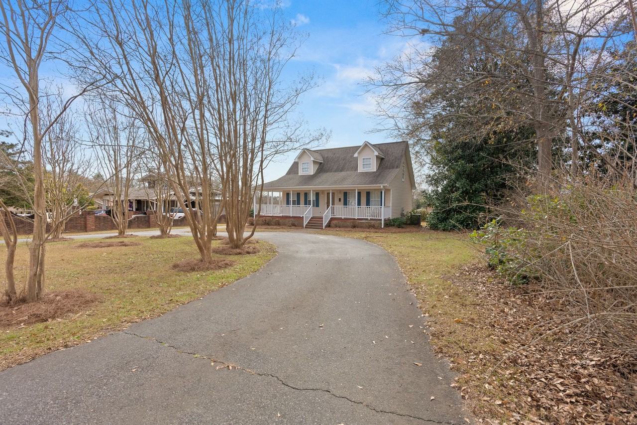 22 Gosnell Ave - Photo 2 of 32