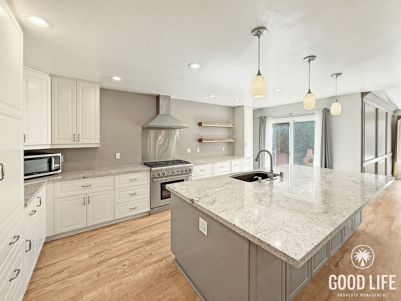 1520 Via Dorado - Photo 4 of 22