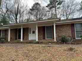 Oak 100-102 - Photo 1 of 1