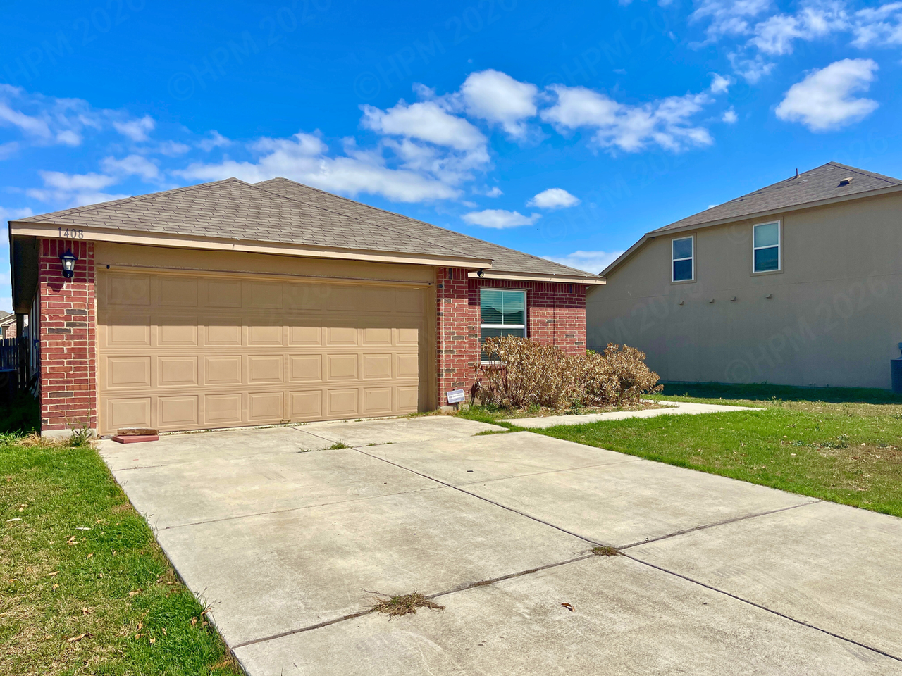 1408 Doncaster Dr - Photo 2 of 15