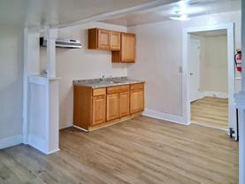 325 N laurel St - Photo 1 of 1