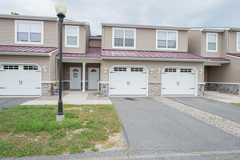 438 Parkview Ct - Photo 1 of 1