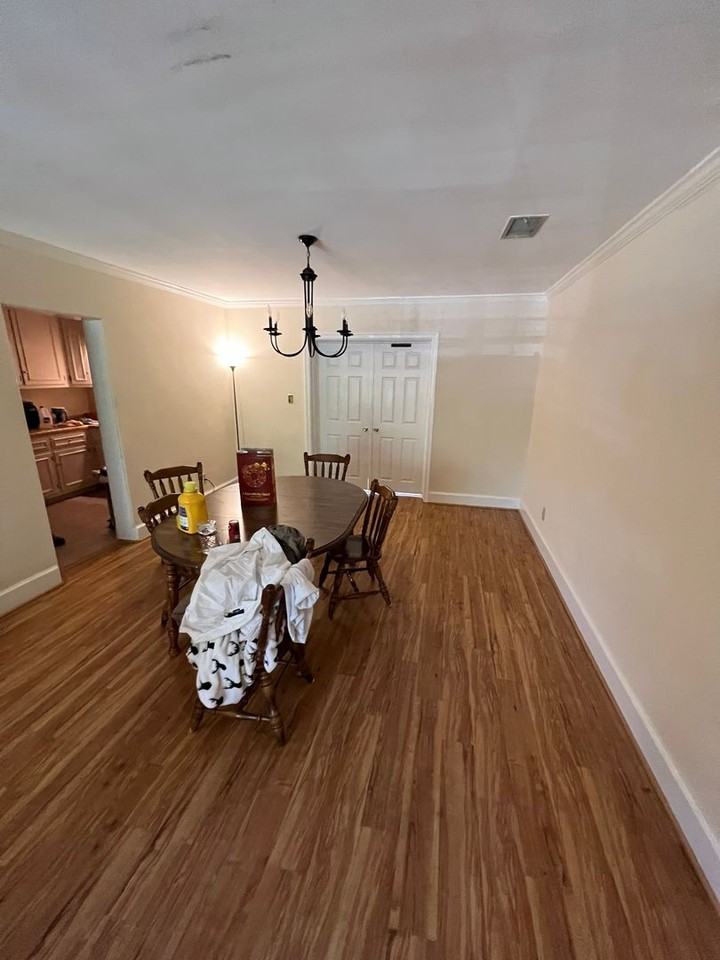 540 S Milledge Ave #4 - Photo 3 of 9