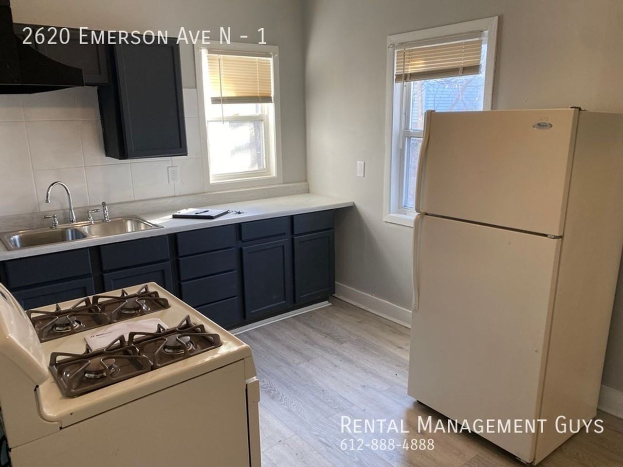 2620 Emerson Ave N - Photo 3 of 14