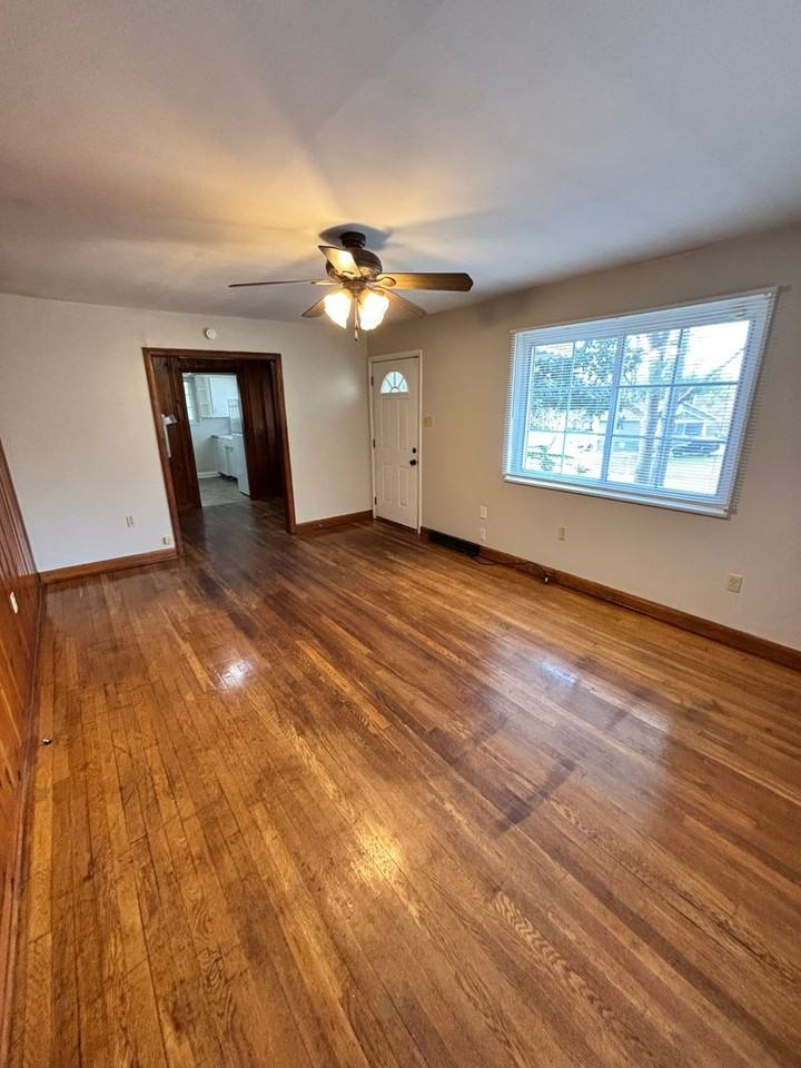 2300 Mount Olive Rd - Photo 4 of 21