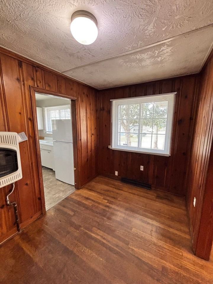 2300 Mount Olive Rd - Photo 6 of 21