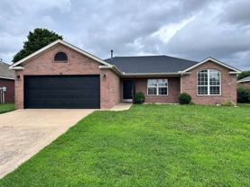 3904 Sw Hansom Loop - Photo 1 of 1