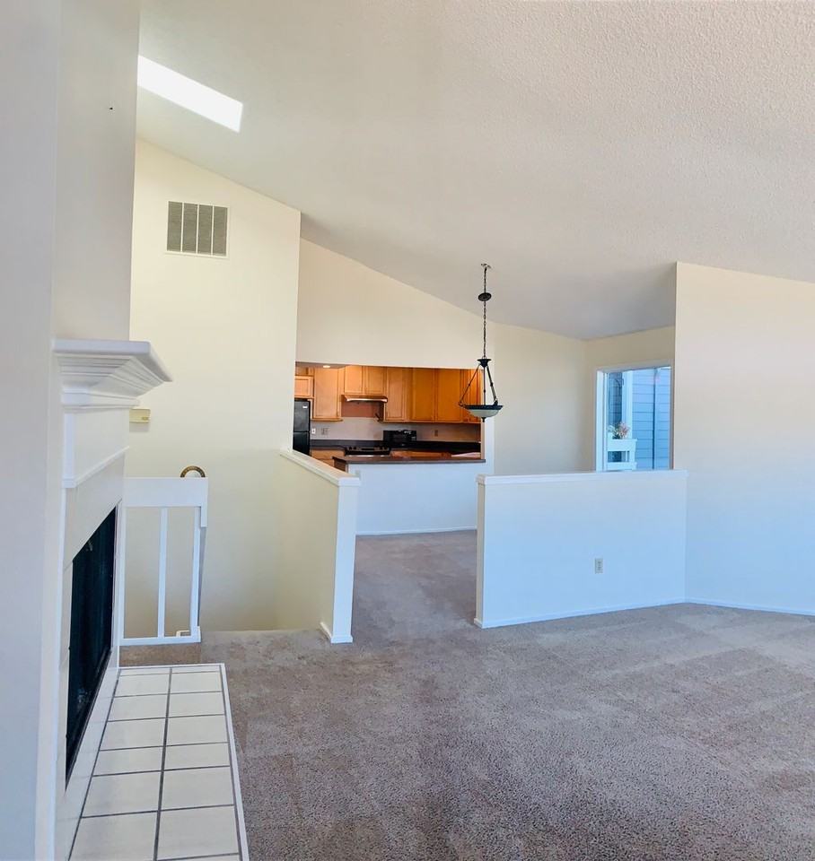 635 Se Linn St - Photo 5 of 23