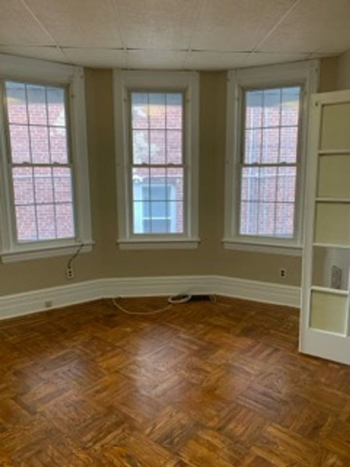 137 N 7th St - Photo 2 of 9