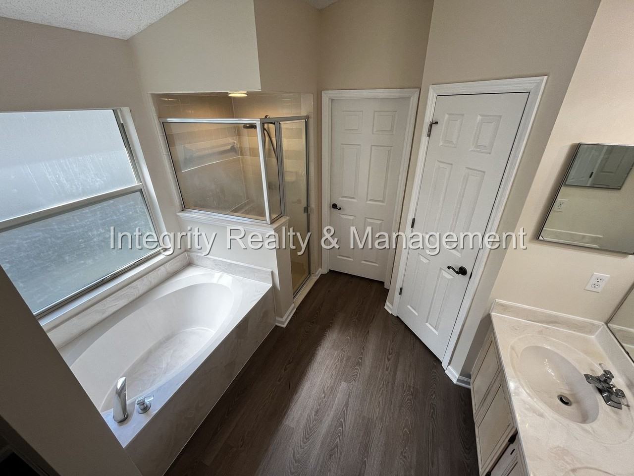 1547 Linkside Dr - Photo 7 of 15